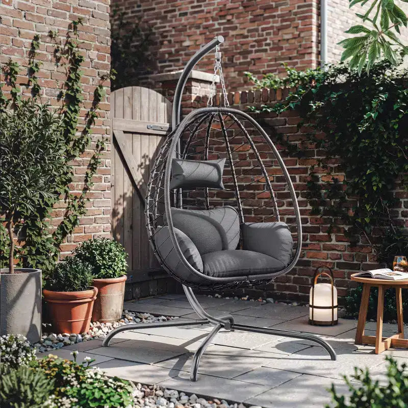 Chaise suspendue en osier en forme d'œuf pour terrasse intérieure/extérieure