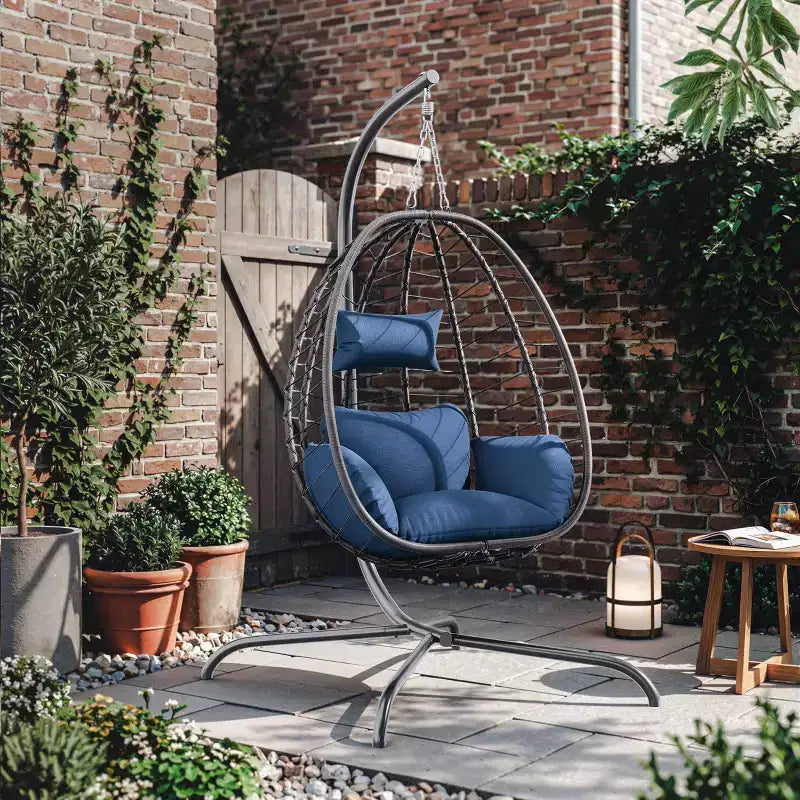 Chaise suspendue en osier en forme d'œuf pour terrasse intérieure/extérieure