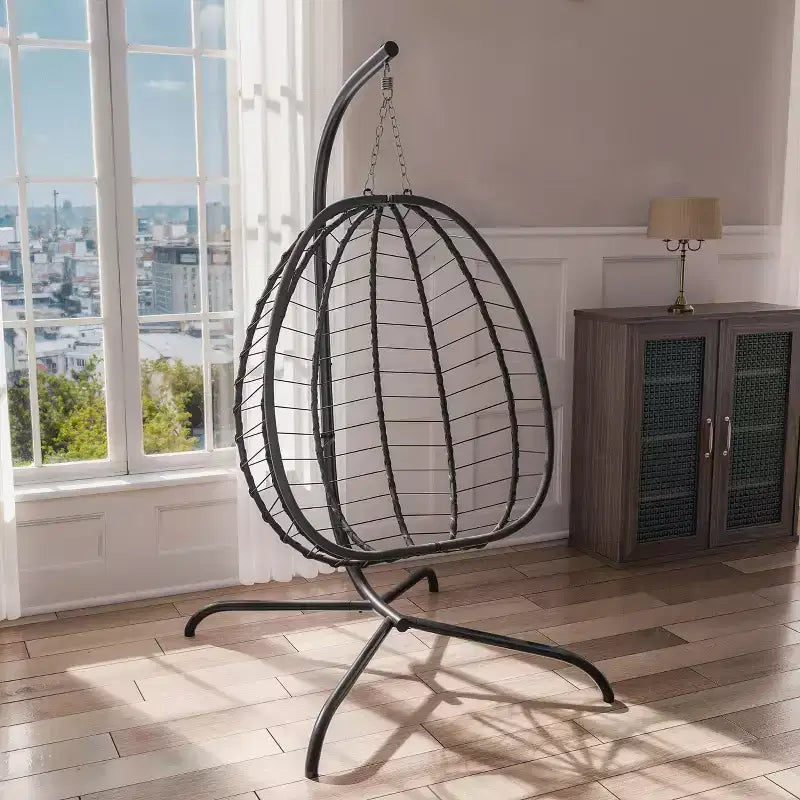 Chaise suspendue en osier en forme d'œuf pour terrasse intérieure/extérieure