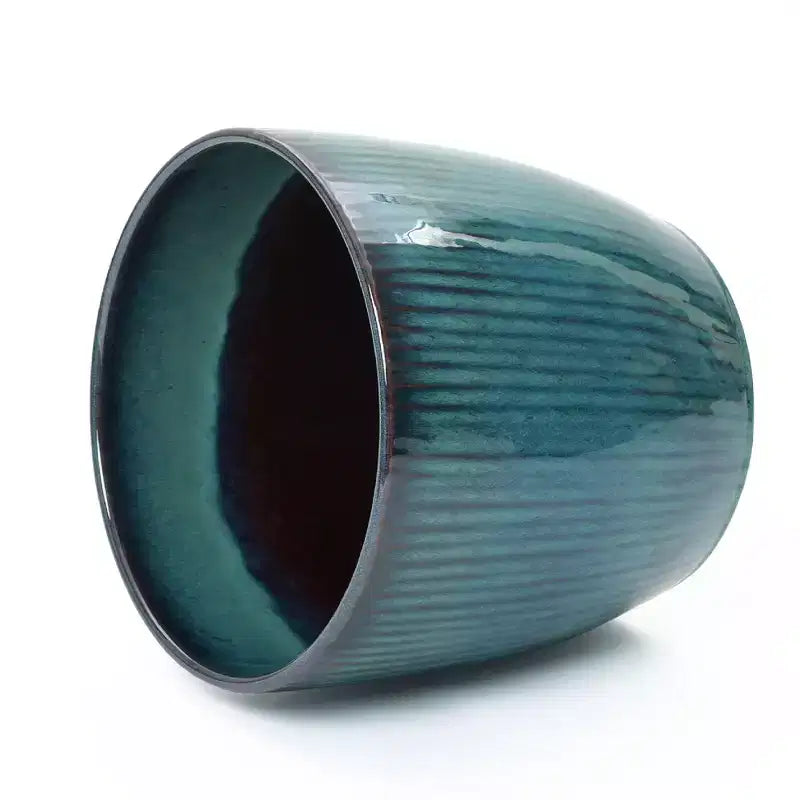 Pots de fleurs en céramique nervurée