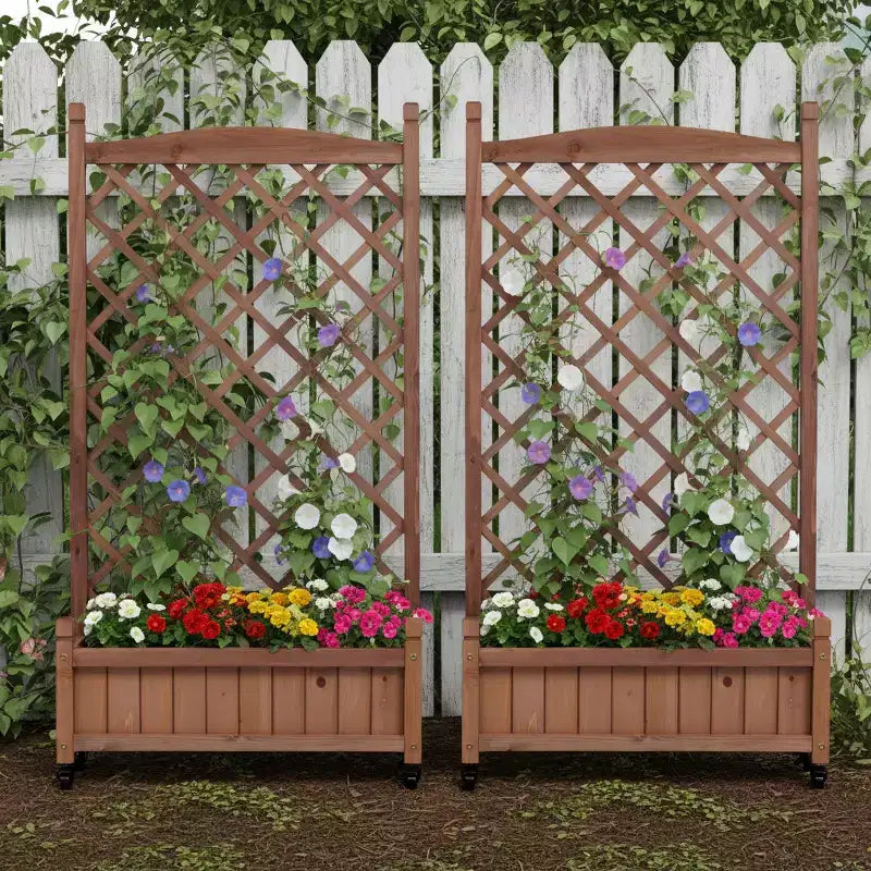 Carrés potagers surélevés avec supports pour plantes, jardinières extérieures en bois et treillages pour plantes grimpantes avec cadres d'escalade.