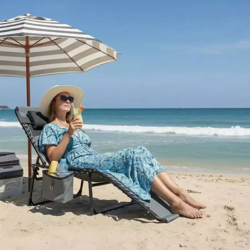 Chaise de plage pliable avec ouverture, oreiller et poches latérales