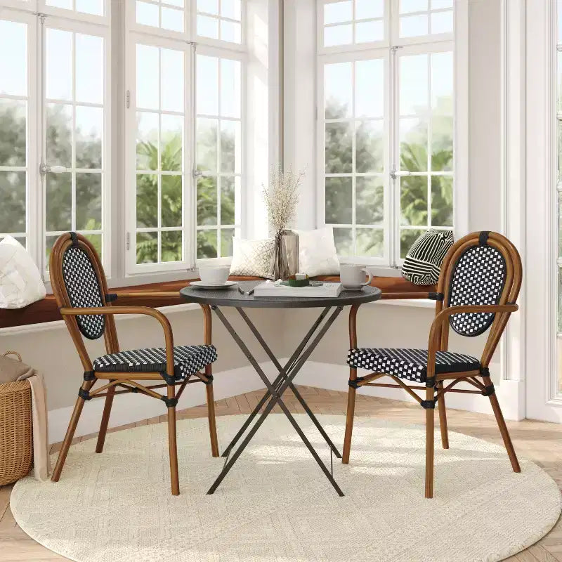 Chaises empilables commerciales d'intérieur/d'extérieur avec accoudoirs
