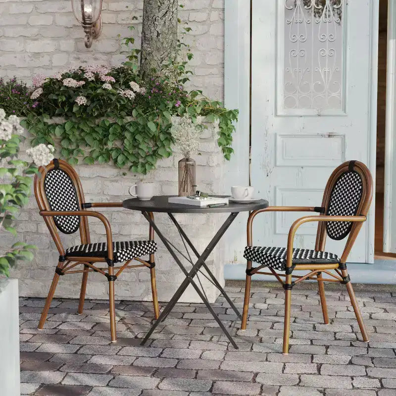 Chaises empilables commerciales d'intérieur/d'extérieur avec accoudoirs