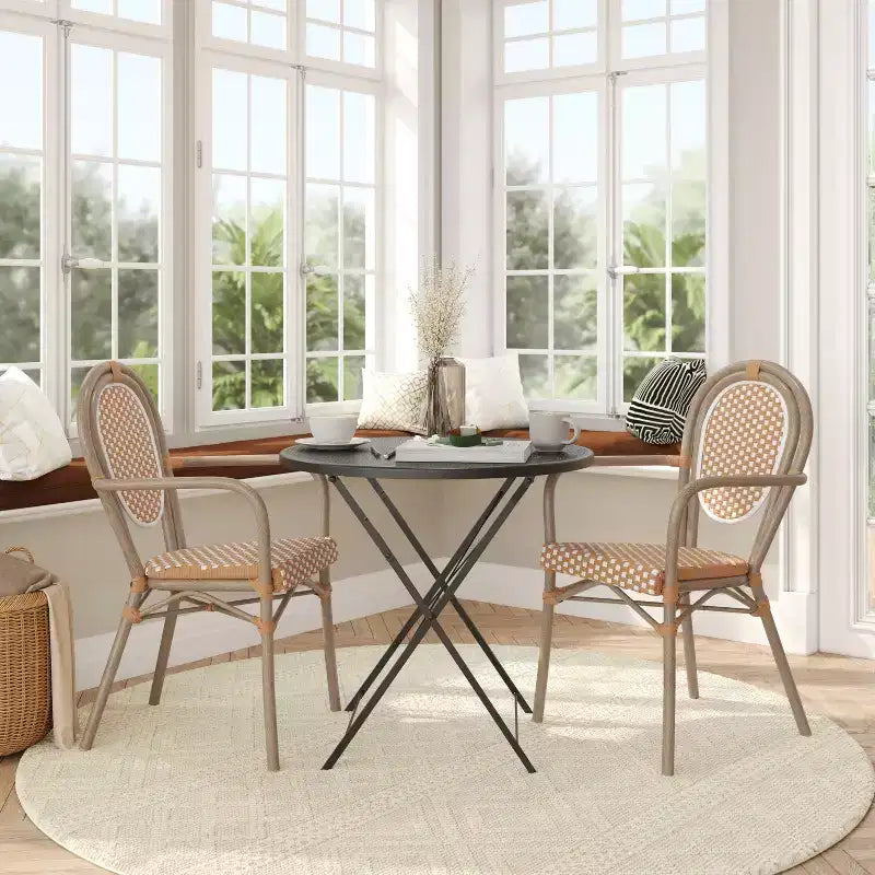 Chaises empilables commerciales d'intérieur/d'extérieur avec accoudoirs