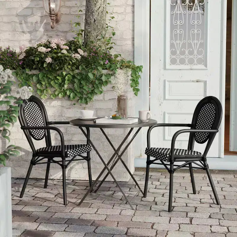 Chaises empilables commerciales d'intérieur/d'extérieur avec accoudoirs