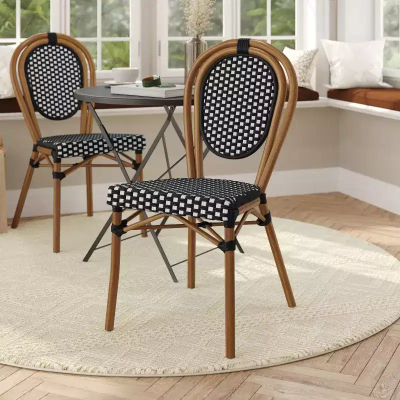 Chaises empilables commerciales en rotin pour intérieur/extérieur