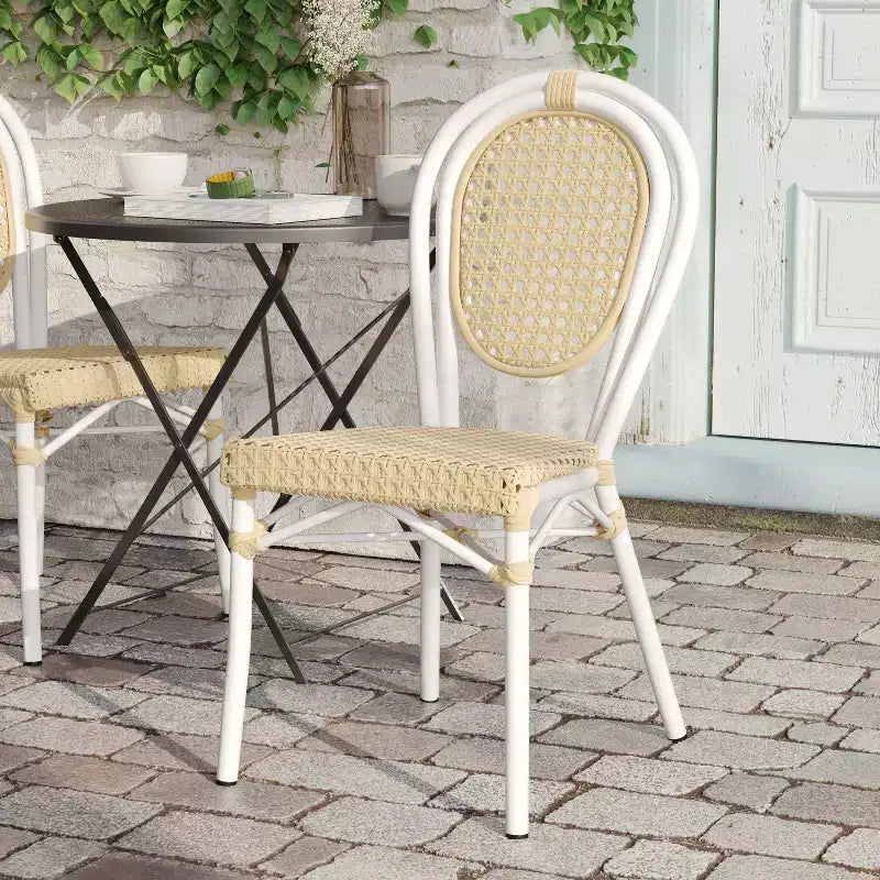 Chaises empilables professionnelles intérieures/extérieures